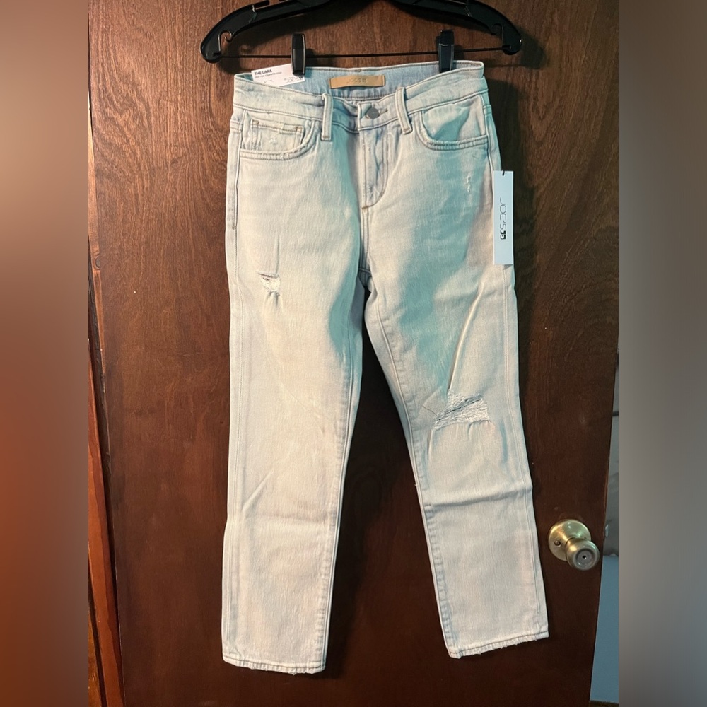 Joe’s The Lara Straight crop jeans